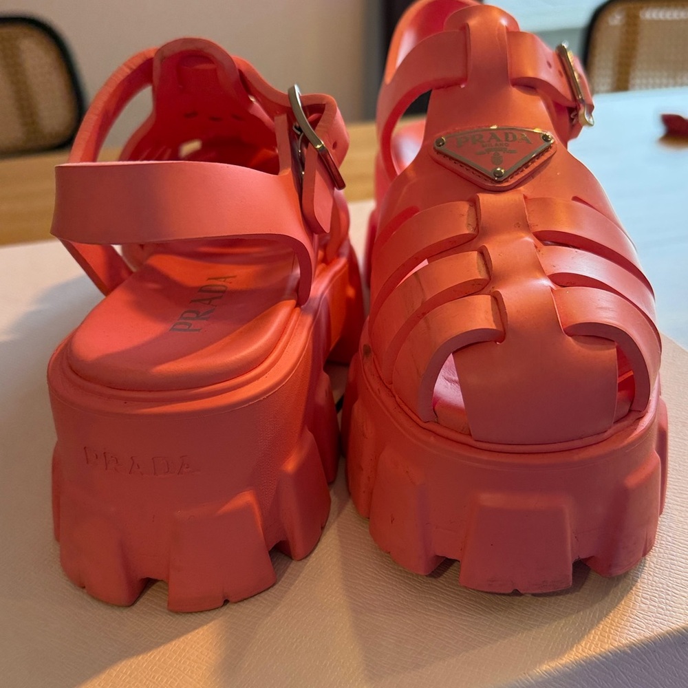 Prada PINK Rubber Monolith Sandals - Picture 5 of 5